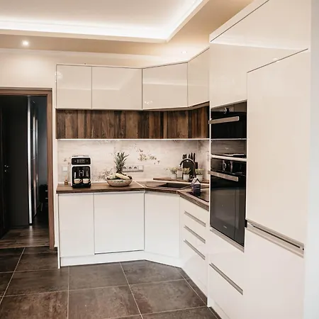 빌라 Luxury Wellness Ii. Balatonboglár
